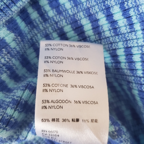 COPY - Urban Outfitters Blue shaded patterned Knit Cropped Turtleneck Sweater S - Picture 9 of 9